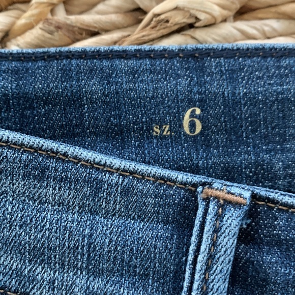 WHBM Gold Trim Denim Bermuda Short - Picture 14 of 15